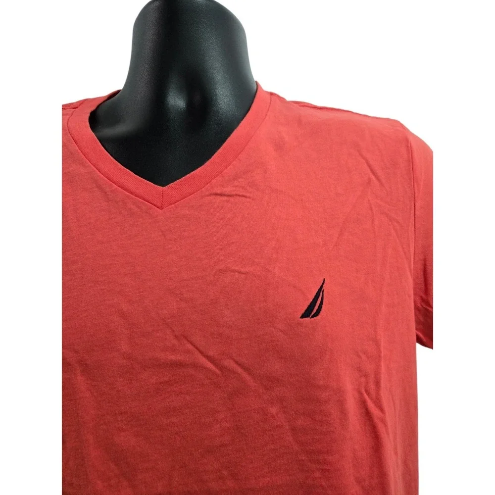 Nautica Men's V-Neck T-Shirt‎ - Small Coral Pink Short Sleeve Cotton